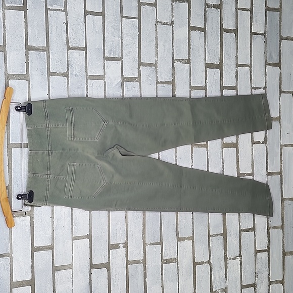 • Mustard Seed Junior's Skinny Leg Pants Size Small Green Side Zipper, Pockets - Picture 4 of 11